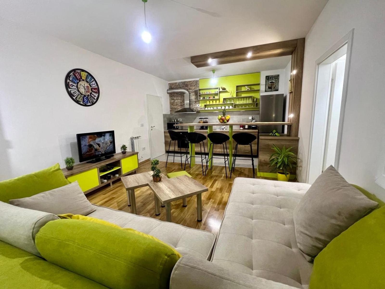 Green Apartment スコピエ エクステリア 写真